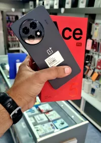 One Plus Ace 5 Pro 12/256GB