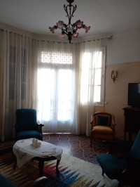 appartement-location-f4-alger-centre-algerie