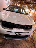 tout-terrain-suv-kia-sonet-2024-option-ouargla-algerie