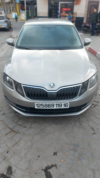 voitures-skoda-octavia-2019-business-staoueli-alger-algerie