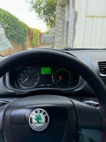 voitures-skoda-fabia-2013-anbision-draria-alger-algerie