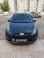 voitures-ford-fiesta-2009-ghia-collo-skikda-algerie