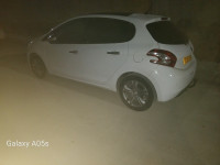 voitures-peugeot-208-2014-allure-kolea-tipaza-algerie