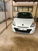 voitures-renault-clio-3-2012-night-and-day-souk-ahras-algerie