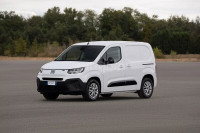 utilitaire-fiat-doblo-2024-confor-kadiria-bouira-algerie