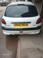 voitures-peugeot-206-2002-bordj-el-bahri-alger-algerie