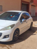 voitures-peugeot-207-2011-algerie