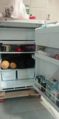 Vend réfrigérateur Eniem petit model 