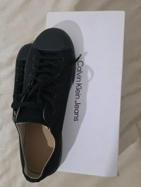 Zara sneakers venu de france pointure 44