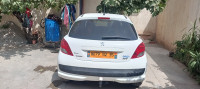 voitures-peugeot-207-2012-new-active-el-kharrouba-boumerdes-algerie