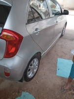 voitures-kia-picanto-2014-chlef-algerie