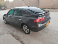 voitures-renault-laguna-2-2001-oued-rhiou-relizane-algerie