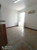 appartement-location-f2-annaba-algerie