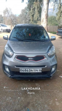 mini-citadine-kia-picanto-2014-style-lakhdaria-bouira-algerie