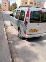 voitures-renault-kangoo-2021-blida-algerie