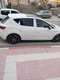 voitures-seat-leon-2018-fr-bouira-algerie