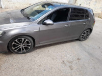 voitures-volkswagen-golf-7-2017-algerie