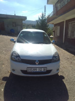 voitures-renault-clio-campus-2012-bye-ouled-yahia-khadrouch-jijel-algerie