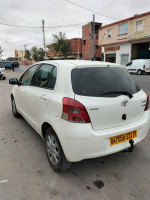 voitures-toyota-yaris-2011-hammam-el-sokhna-setif-algerie