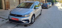 voitures-volkswagen-touran-2022-rline-batna-algerie