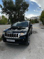 voitures-jeep-grand-cherokee-2013-khenchela-algerie