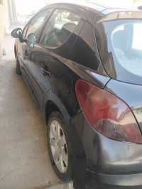 سيارات-peugeot-207-2008-sportium-عين-التوتة-باتنة-الجزائر