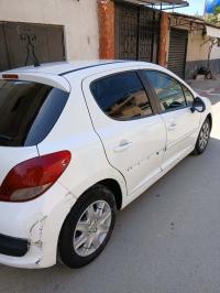 سيارات-peugeot-207-plus-2013-بوفاريك-البليدة-الجزائر