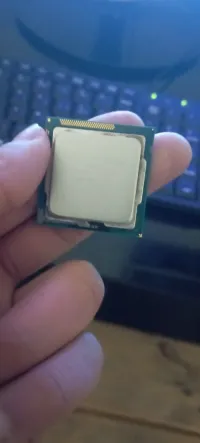 Intel Pentuim G2020