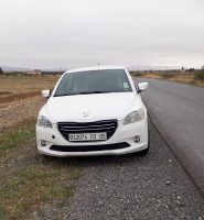 voitures-peugeot-301-2013-active-arris-batna-algerie