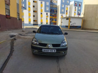 voitures-renault-clio-classique-2005-les-eucalyptus-alger-algerie