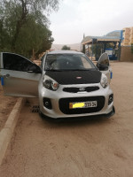 voitures-kia-picanto-2015-brazilia-robo-tiaret-algerie