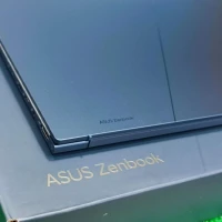 ASUS ZENBOOK UM3504D Ryzen 77735U 32GO RAM 1024GO SSD 15.6 FHD JAMAIS UTILISÉ 