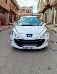 voitures-peugeot-308-2011-premium-sour-el-ghouzlane-bouira-algerie