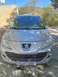 voitures-peugeot-207-2010-sportium-draa-el-kaid-bejaia-algerie