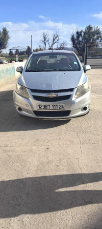 voitures-chevrolet-sail-5-portes-2011-guelma-algerie