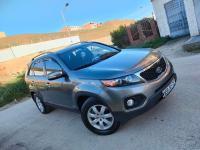 automobiles-kia-sorento-2012-constantine-algerie