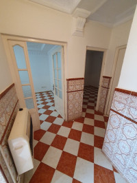 appartement-location-f4-oran-bir-el-djir-algerie