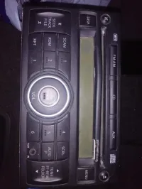 Poste radio d'origine Nissan 
