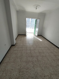 appartement-location-f3-alger-ain-naadja-algerie