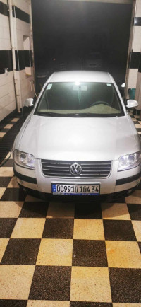 voitures-volkswagen-passat-2004-bordj-bou-arreridj-algerie