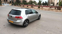 moyenne-berline-volkswagen-golf-7-2015-bab-ezzouar-alger-algerie