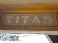 مقطورة-titan-1983-مجانة-برج-بوعريريج-الجزائر