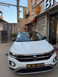 سيارات-volkswagen-t-roc-2024-r-line-دار-البيضاء-الجزائر