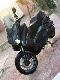 motos-et-scooters-yamaha-xmax-125cc-2019-hadjout-tipaza-algerie