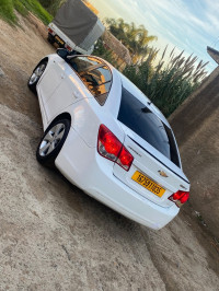 voitures-chevrolet-cruze-2010-lt-reghaia-alger-algerie