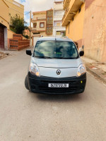 voitures-renault-kangoo-2012-mascara-algerie