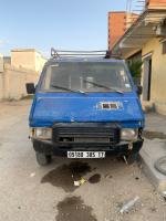 fourgon-renault-trafic-ben-khellil-blida-algerie