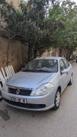 voitures-renault-symbol-2010-rouiba-alger-algerie