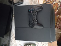 consoles-ps4-fat-1tb-1216b-etait-10-sur-bab-ezzouar-alger-algerie