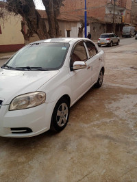 voitures-chevrolet-aveo-4-portes-2012-bouira-algerie